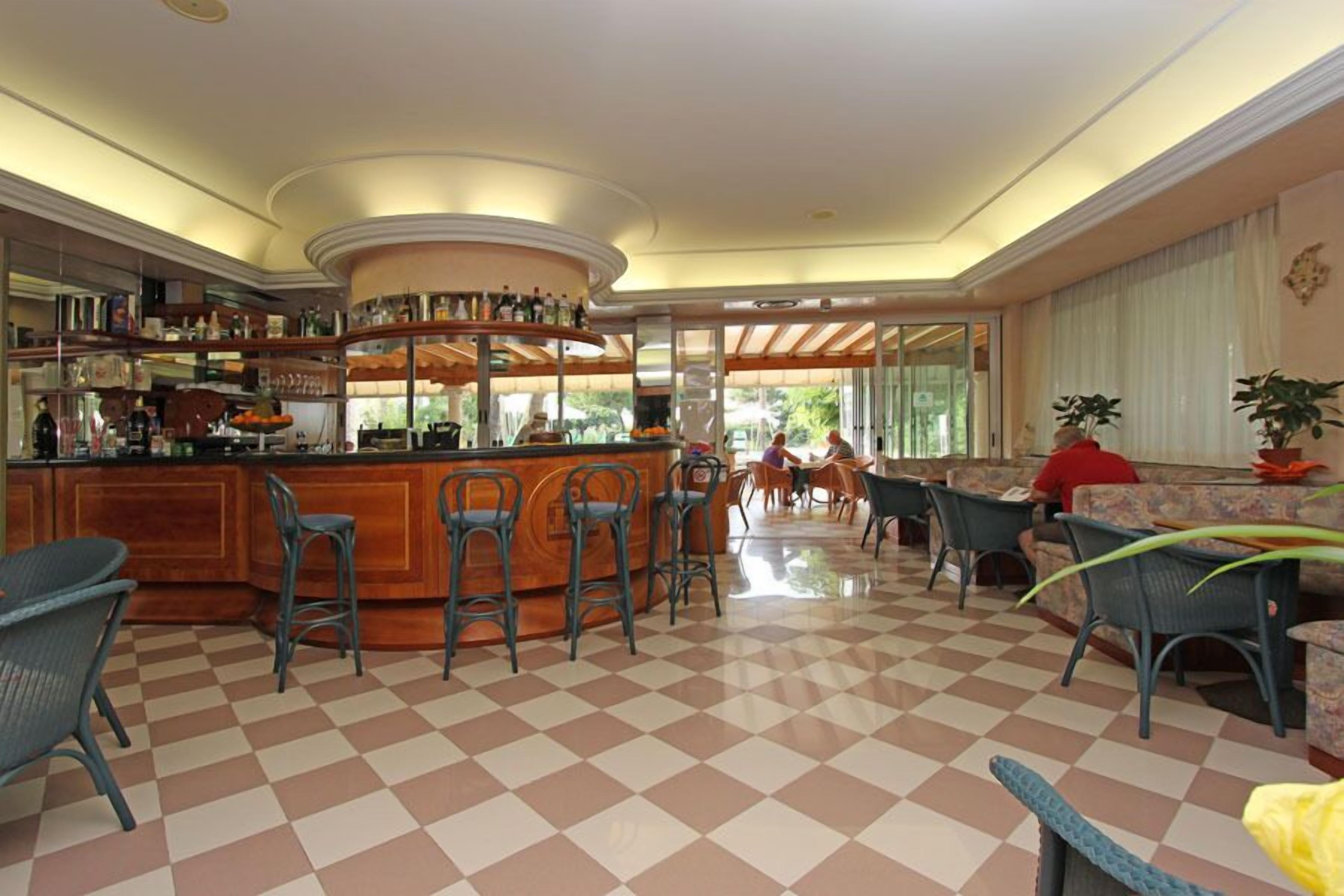 Hotel Park Cellini 4*