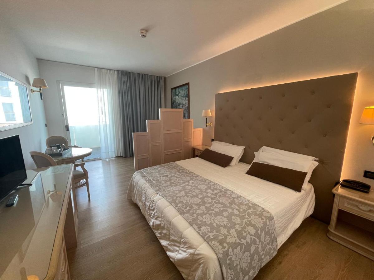 Park Cellini Hotel 4*